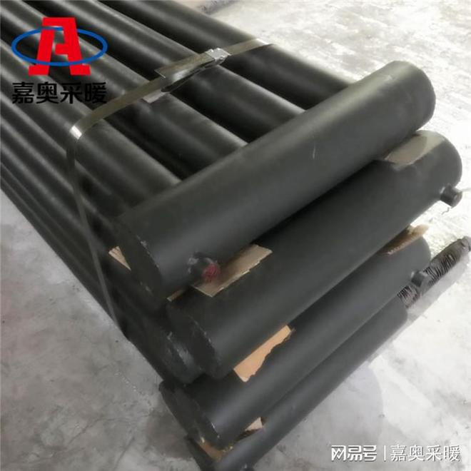管道立柱光面管散热器(图1)