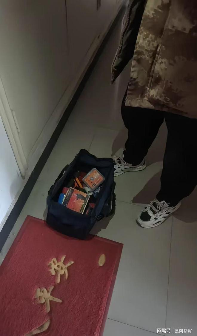 青岛李沧区下水道疏通电话厕所地漏管道疏通化粪池打捞下水道(图1)