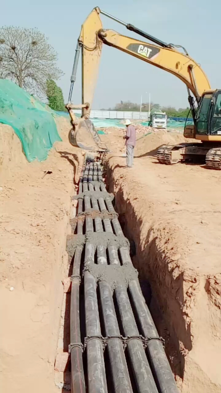 中国电建一公司取得用于管道弯头改造的可调节式支撑装置专利提高管道改造质量(图1)
