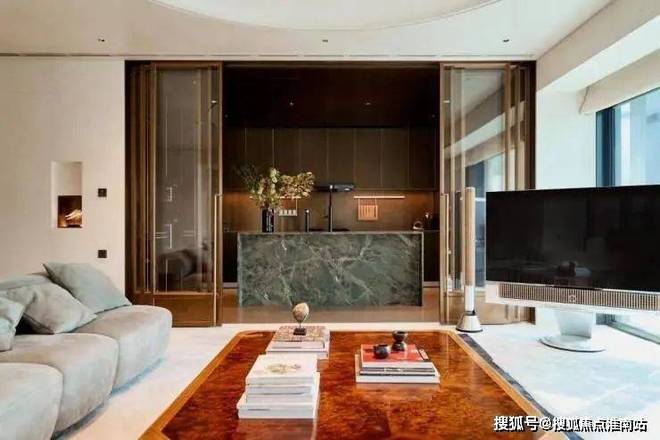 上海顶豪新标杆！龙盛湾上售楼处发布：龙盛湾上传世大宅终极选择(图18)